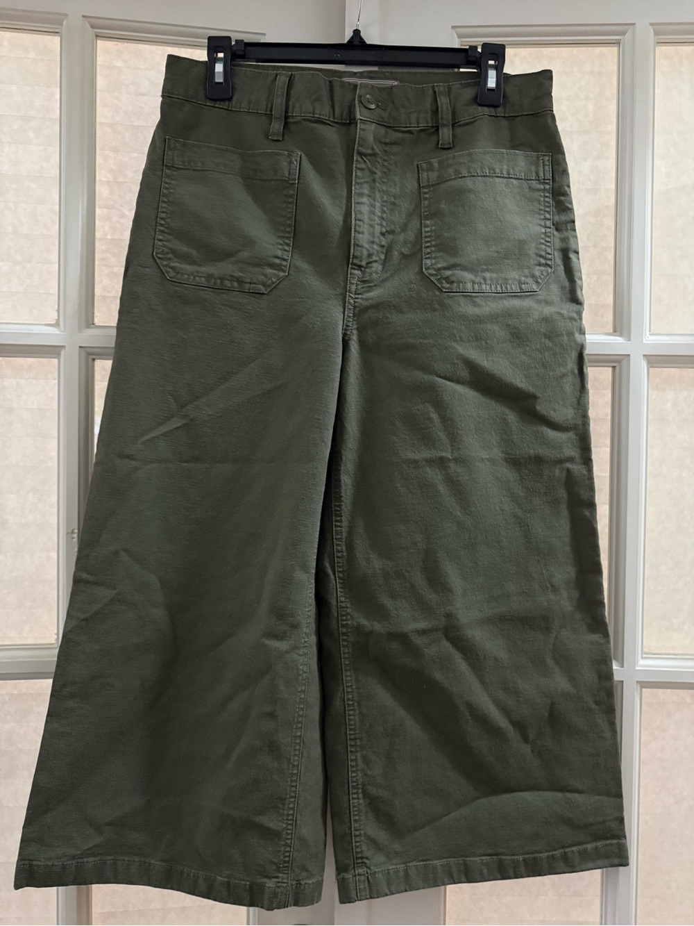 J. Crew Olive Wide-Leg Crop Pants Petite Size 30P